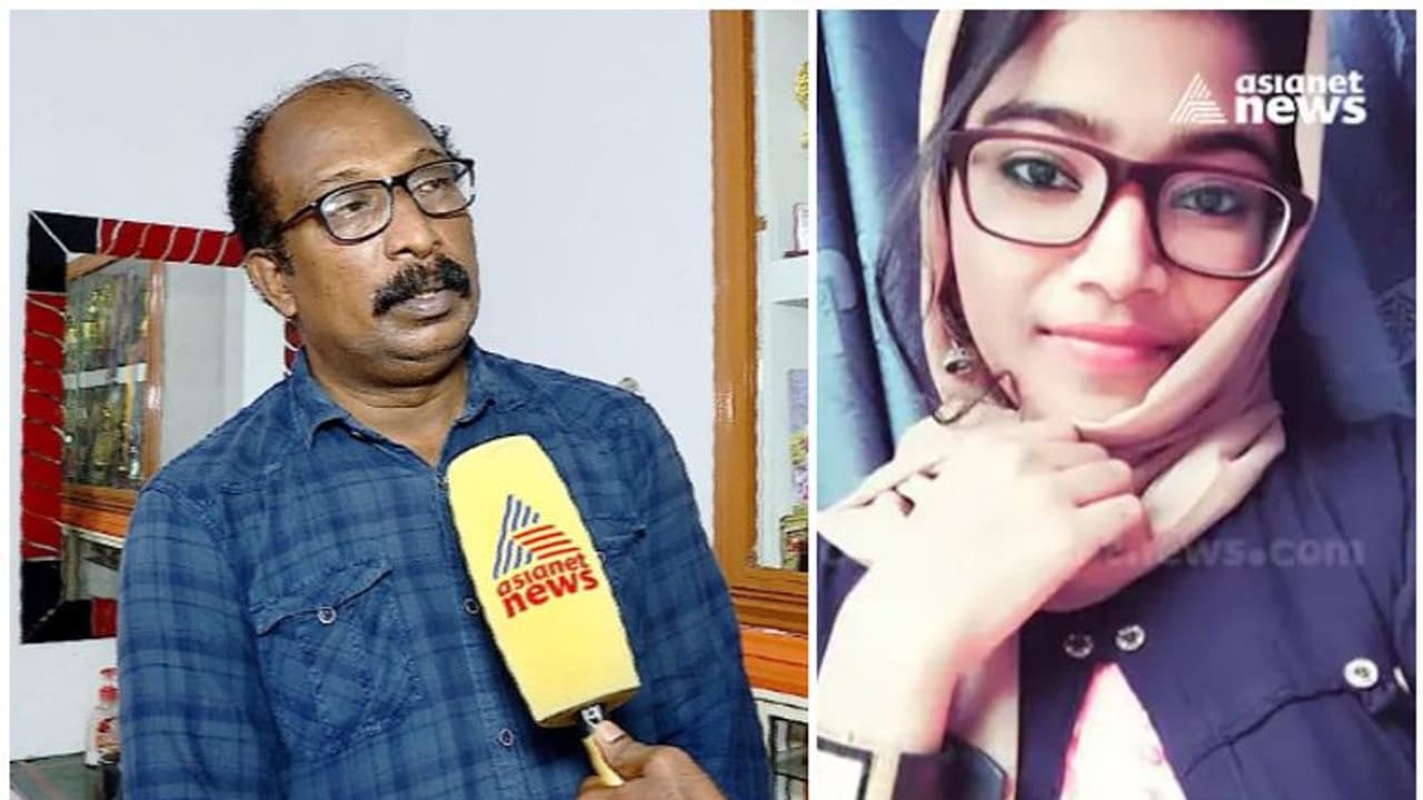 'സുഹൈല് ലൈംഗിക വൈകൃതങ്ങള്ക്കടിമ'; കുട്ടി സഖാവും സിഐയും ചേർന്ന് പരാതി ഇല്ലാതാക്കാൻ ശ്രമിച്ചു മോഫിയയുടെ അച്ഛൻ 'സുഹൈല് ലൈംഗിക വൈകൃതങ്ങള്ക്കടിമ'; കുട്ടി സഖാവും സിഐയും ചേർന്ന് പരാതി ഇല്ലാതാക്കാൻ ശ്രമിച്ചു മോഫിയയുടെ അച്ഛൻ