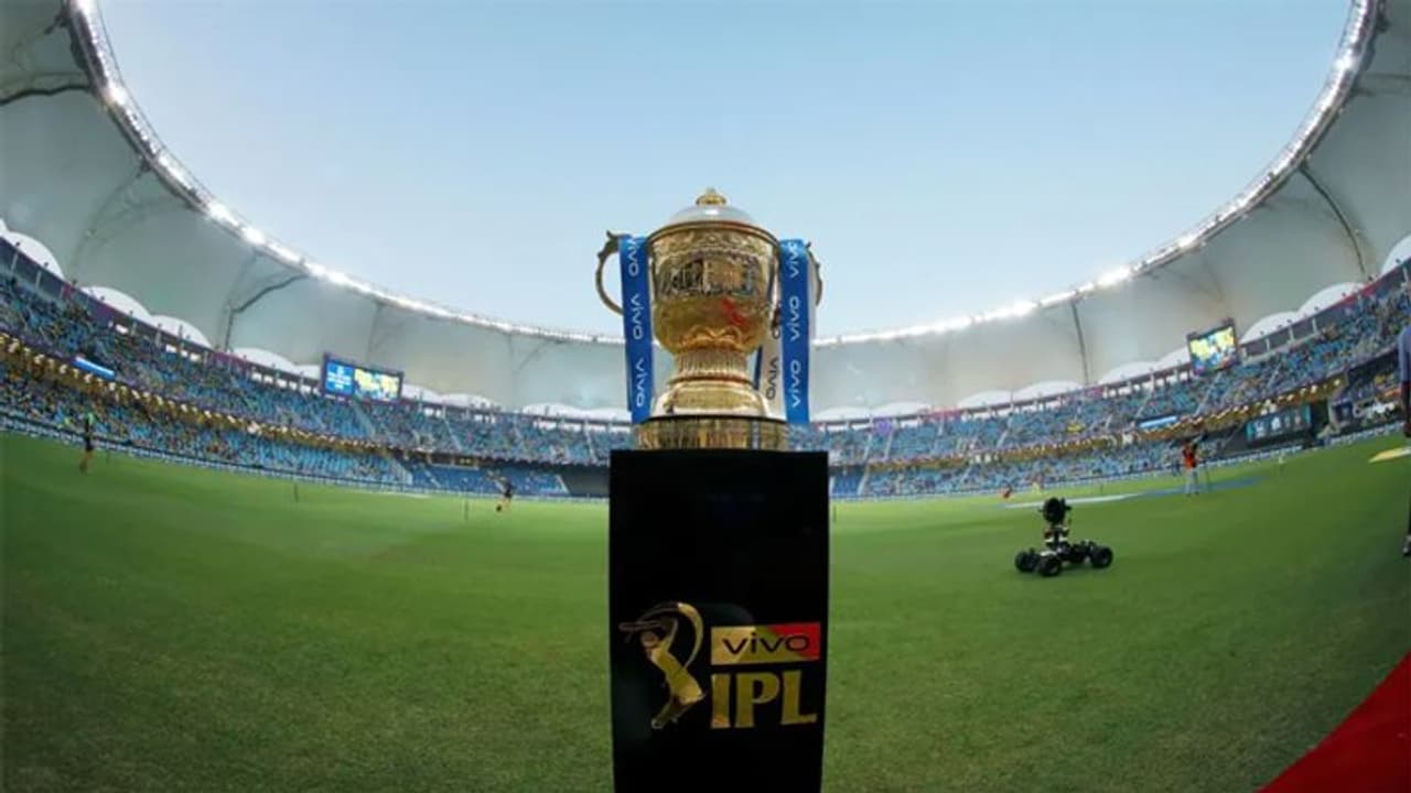 IPL 2022 Update: अहमदाबाद फ्रेंचाइजी ने किया टीम का नामकरण, अब इस नाम से होगी पहचान IPL 2022 Update: अहमदाबाद फ्रेंचाइजी ने किया टीम का नामकरण, अब इस नाम से होगी पहचान