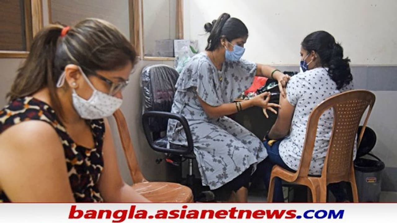COVID 19 Vaccination: ১১৯ কোটির মাইলফলক পার করল ভারত, দৌড়ে তৃতীয় স্থানে বাংলা