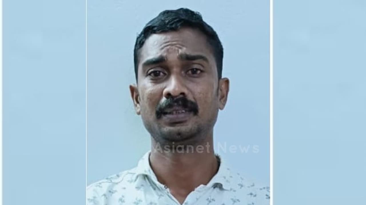 gold robbery | കോഴിക്കോട് പാളയത്തെ സ്വർണ കവർച്ചാ കേസ്: ഒരാൾകൂടി അറസ്റ്റിൽ gold robbery | കോഴിക്കോട് പാളയത്തെ സ്വർണ കവർച്ചാ കേസ്: ഒരാൾകൂടി അറസ്റ്റിൽ