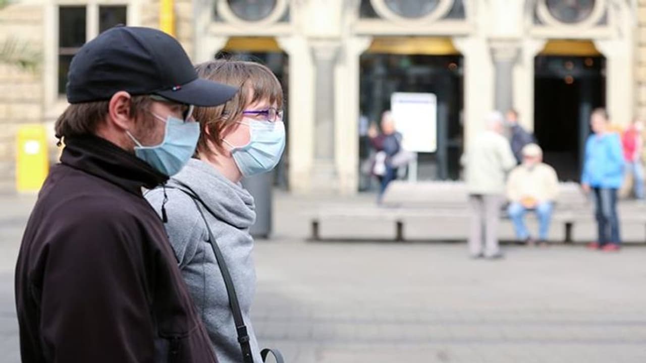 New Covid Variant: করোনার নতুন রূপ ভয়াবহ হতে পারে, কেন্দ্র চিঠি লিখে সতর্ক করল রাজ্যগুলিকে New Covid Variant: করোনার নতুন রূপ ভয়াবহ হতে পারে, কেন্দ্র চিঠি লিখে সতর্ক করল রাজ্যগুলিকে