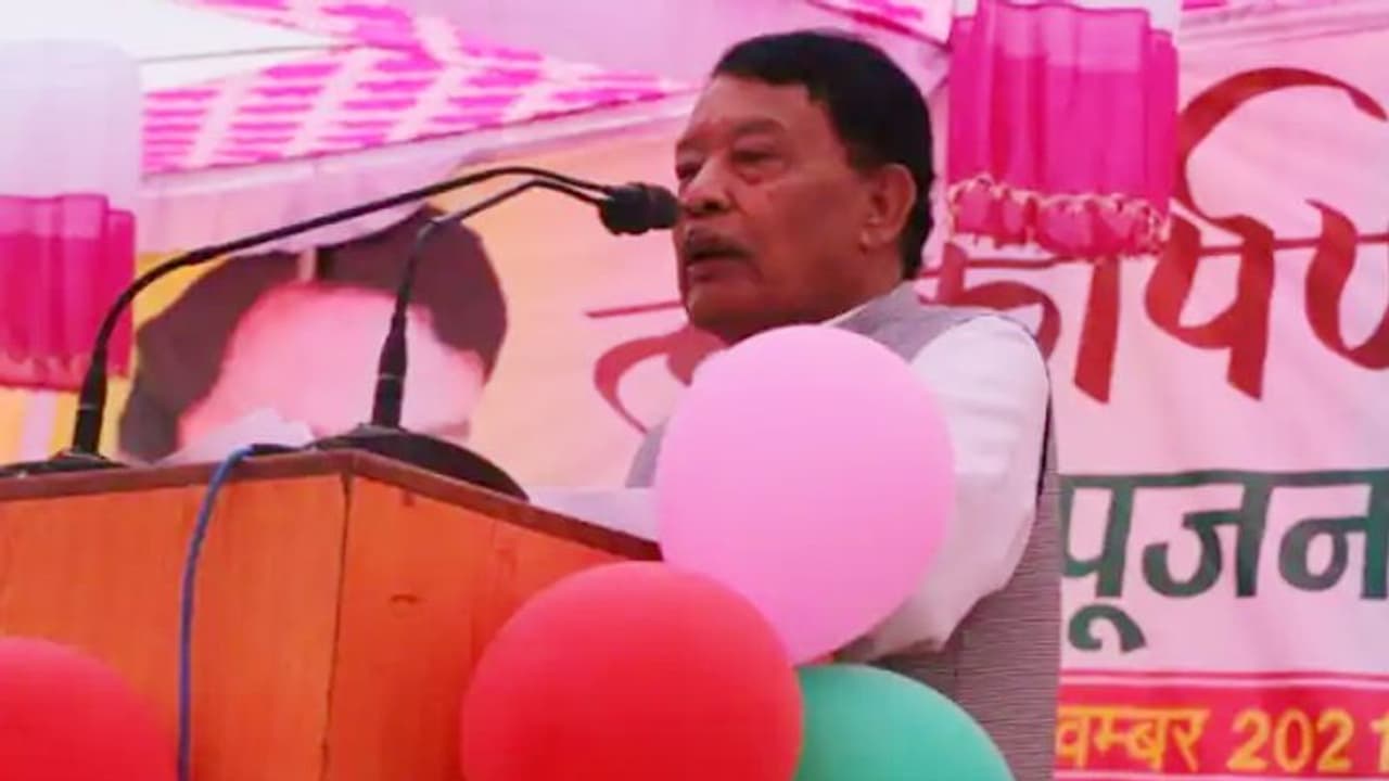 CM Shivraj के मंत्री के बिगड़े बोल, कहा ठाकुरों की महिलाओं को पकड़ कर बाहर निकालें..वो कोठड़ी में बंद रखते है