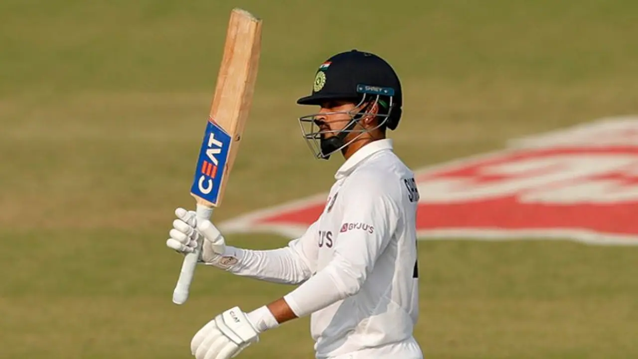 IND vs NZ அறிமுக டெஸ்ட்டில் சதம் அடித்த Shreyas Iyer..! குருவை போலவே சிஷ்யன்..! சுவாரஸ்யமான சம்பவம்