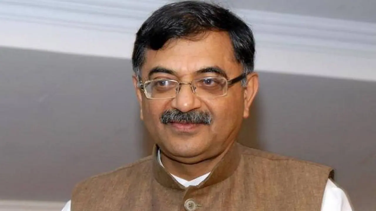 'ভারতকে সুরক্ষিত করেছিলেন ধর্মীয় ঢালে', আদি শঙ্করের জন্মস্থলে যাচ্ছেন বিজেপি নেতা তরুণ বিজয় 'ভারতকে সুরক্ষিত করেছিলেন ধর্মীয় ঢালে', আদি শঙ্করের জন্মস্থলে যাচ্ছেন বিজেপি নেতা তরুণ বিজয়