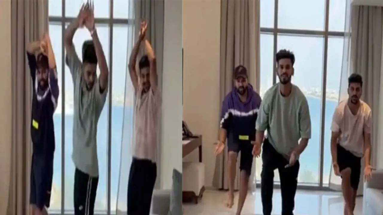 IND vs NZ, 1st test: रोहित शार्दुल संग Shreyas Iyer ने किया नागिन डांस, वायरल हुआ वीडियो IND vs NZ, 1st test: रोहित शार्दुल संग Shreyas Iyer ने किया नागिन डांस, वायरल हुआ वीडियो