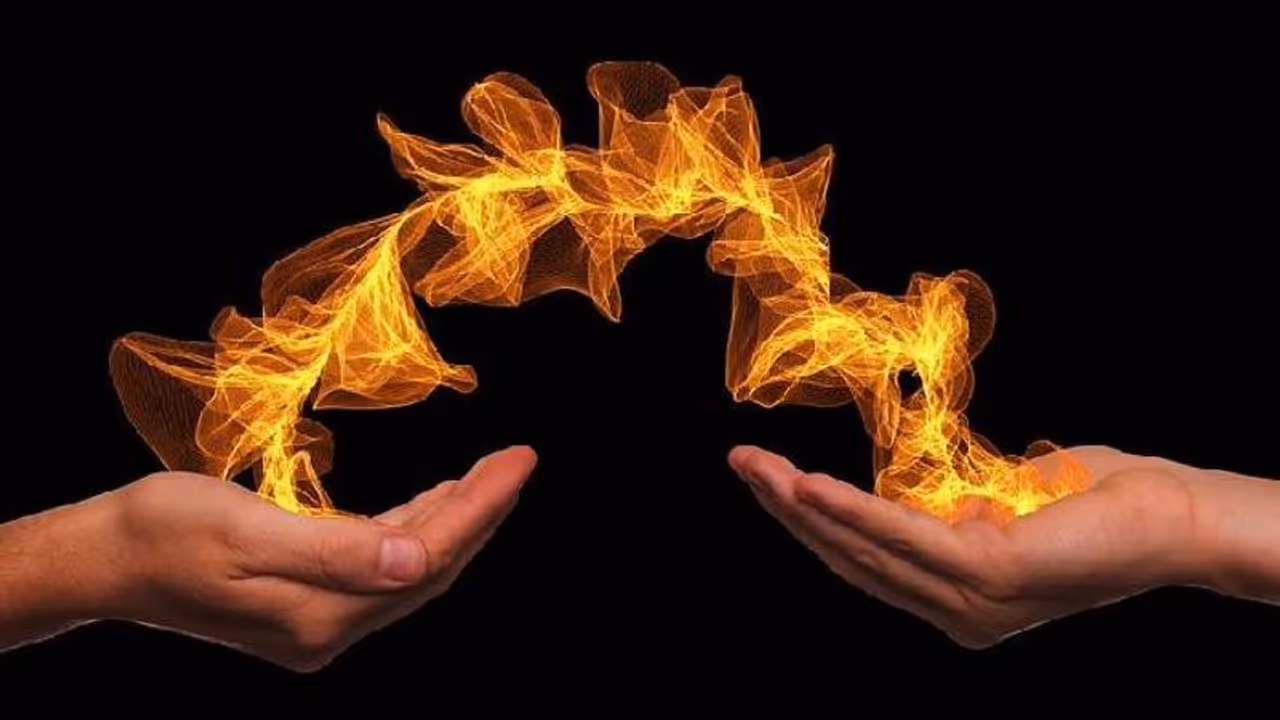 ലൈവായി ഇന്ഫ്ലുവന്സറുടെ ആത്മഹത്യ, 'പ്രേതവിവാഹം' നടത്താന് ചിതാഭസ്മം മോഷ്ടിച്ചു, എന്താണ് പ്രേതവിവാഹം? ലൈവായി ഇന്ഫ്ലുവന്സറുടെ ആത്മഹത്യ, 'പ്രേതവിവാഹം' നടത്താന് ചിതാഭസ്മം മോഷ്ടിച്ചു, എന്താണ് പ്രേതവിവാഹം?