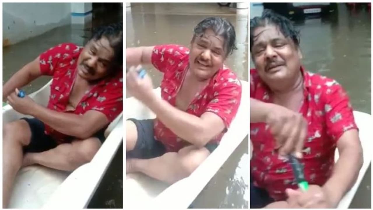 MansoorAliKhan: நீ... மீசை வைத்த குழந்தையப்பா! சென்னை வெள்ளத்தில் படகோட்டி என்ஜாய் பண்ணும் மன்சூர் அலிகான்! MansoorAliKhan: நீ... மீசை வைத்த குழந்தையப்பா! சென்னை வெள்ளத்தில் படகோட்டி என்ஜாய் பண்ணும் மன்சூர் அலிகான்!