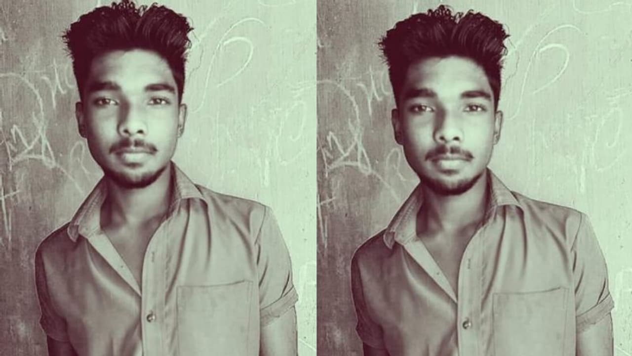 അടുത്ത ഉല്സവം കാണിക്കില്ലെന്ന് ഭീഷണി; പിന്നാലെ മകന്റെ തിരോധാനം; 5 വര്ഷമായി കണ്ണീര് തോരാതെ ഈ കുടുംബം അടുത്ത ഉല്സവം കാണിക്കില്ലെന്ന് ഭീഷണി; പിന്നാലെ മകന്റെ തിരോധാനം; 5 വര്ഷമായി കണ്ണീര് തോരാതെ ഈ കുടുംബം