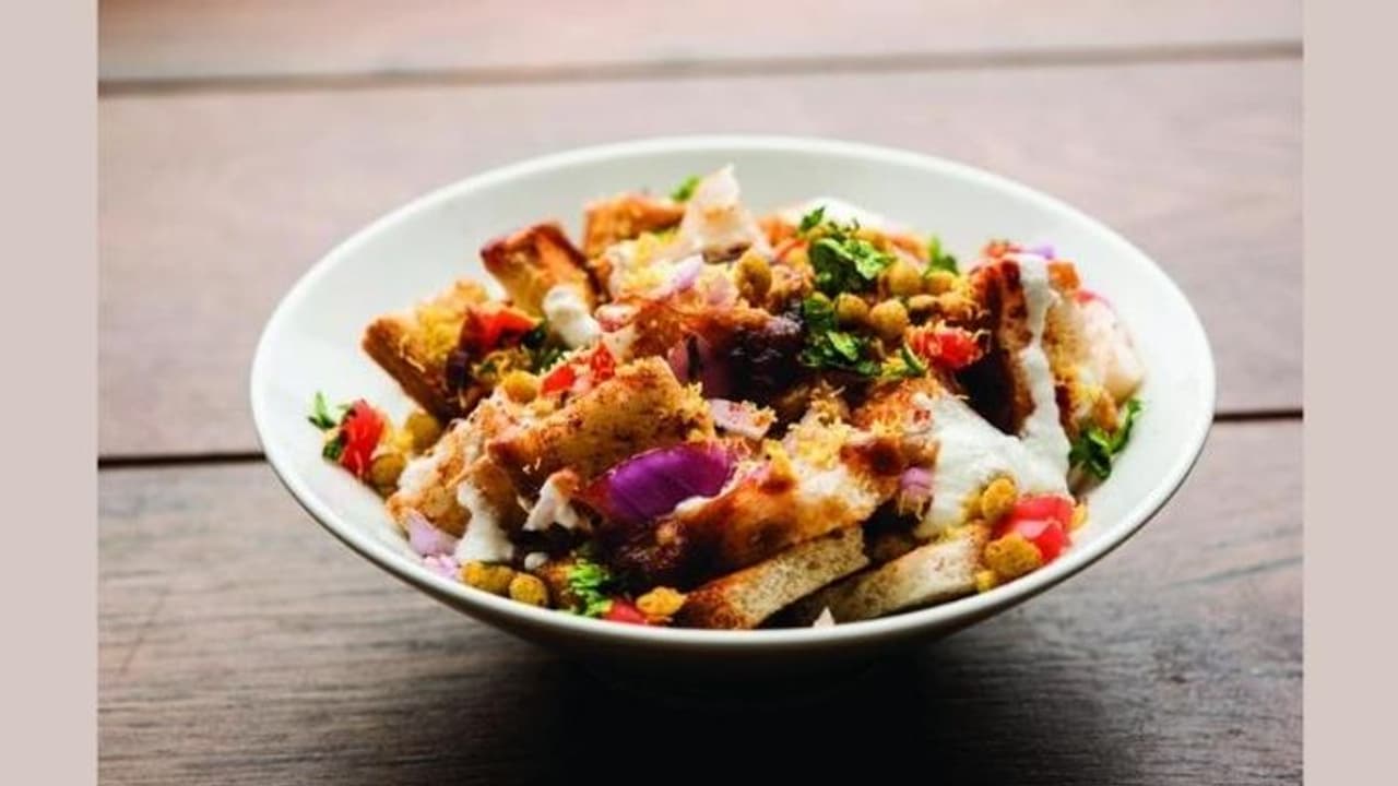 Tasty Food:सिर्फ 20 मिनट में इस तरह बनाएं बनाएं स्ट्रीट स्टाइल ब्रेड दही चाट रेसिपी Tasty Food:सिर्फ 20 मिनट में इस तरह बनाएं बनाएं स्ट्रीट स्टाइल ब्रेड दही चाट रेसिपी