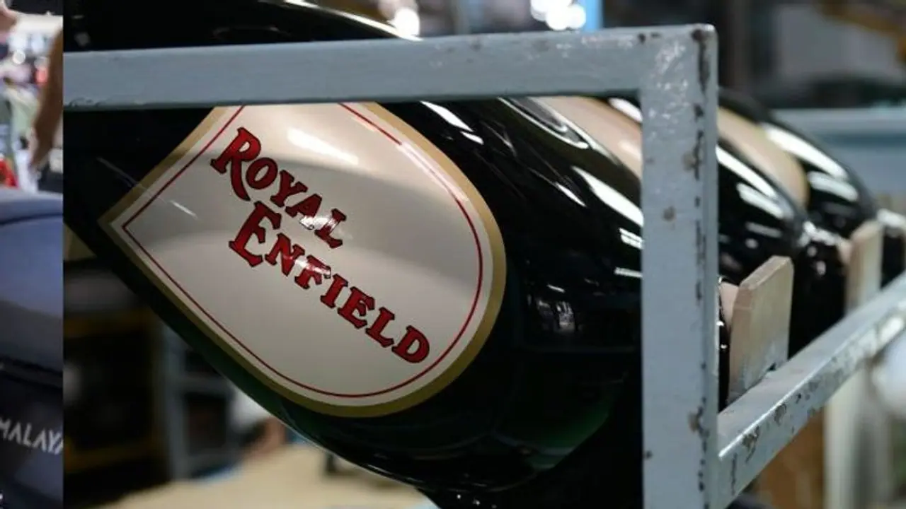 Royal Enfield : റോയൽ എൻഫീൽഡ് സൂപ്പർ മെറ്റിയർ 650 വീണ്ടും പരീക്ഷണത്തില്‍