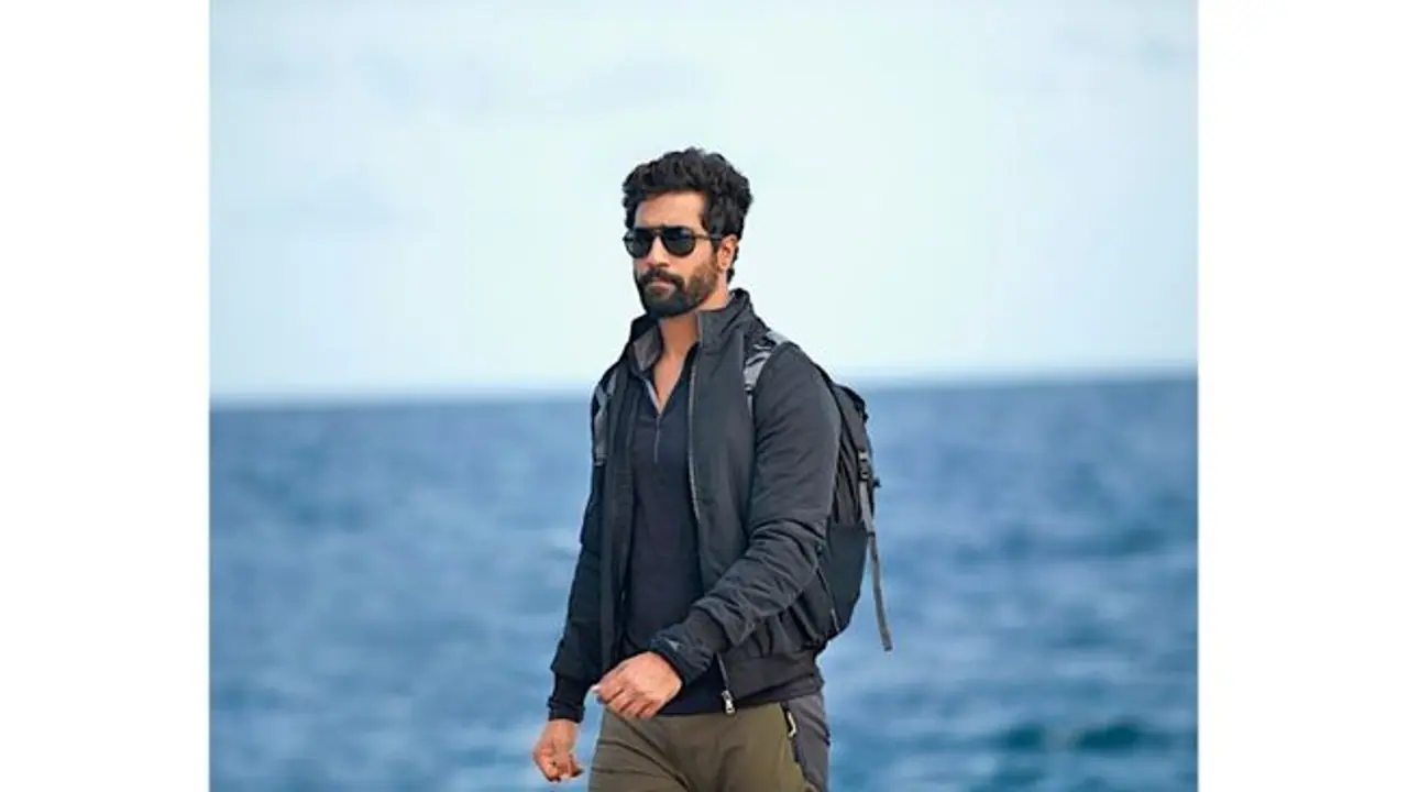 Vicky Kaushal’s morning jam on Badshah’s ‘Jugnu’ will pump up your Sunday mood