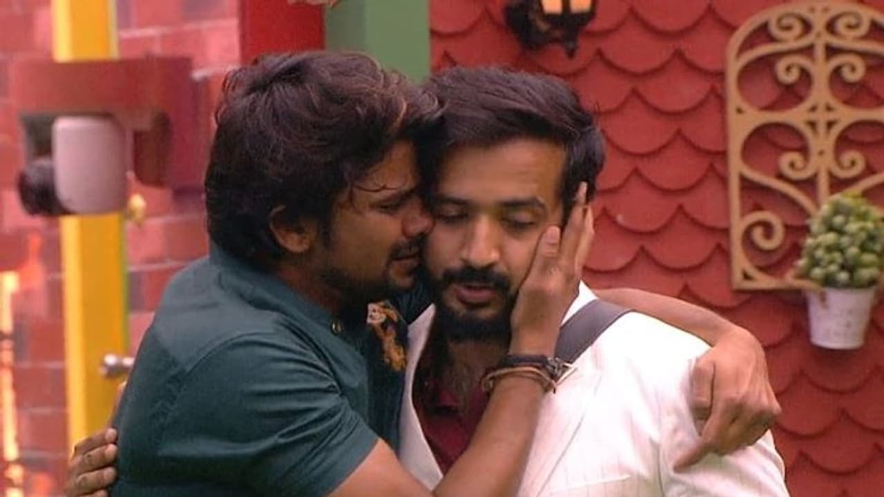 Bigg Boss Telugu 5: రవి ఎలిమినేటెడ్.. వెక్కి వెక్కి ఏడ్చిన సన్నీ, కాజల్ కోసం ఎవిక్షన్ ప్రీ పాస్