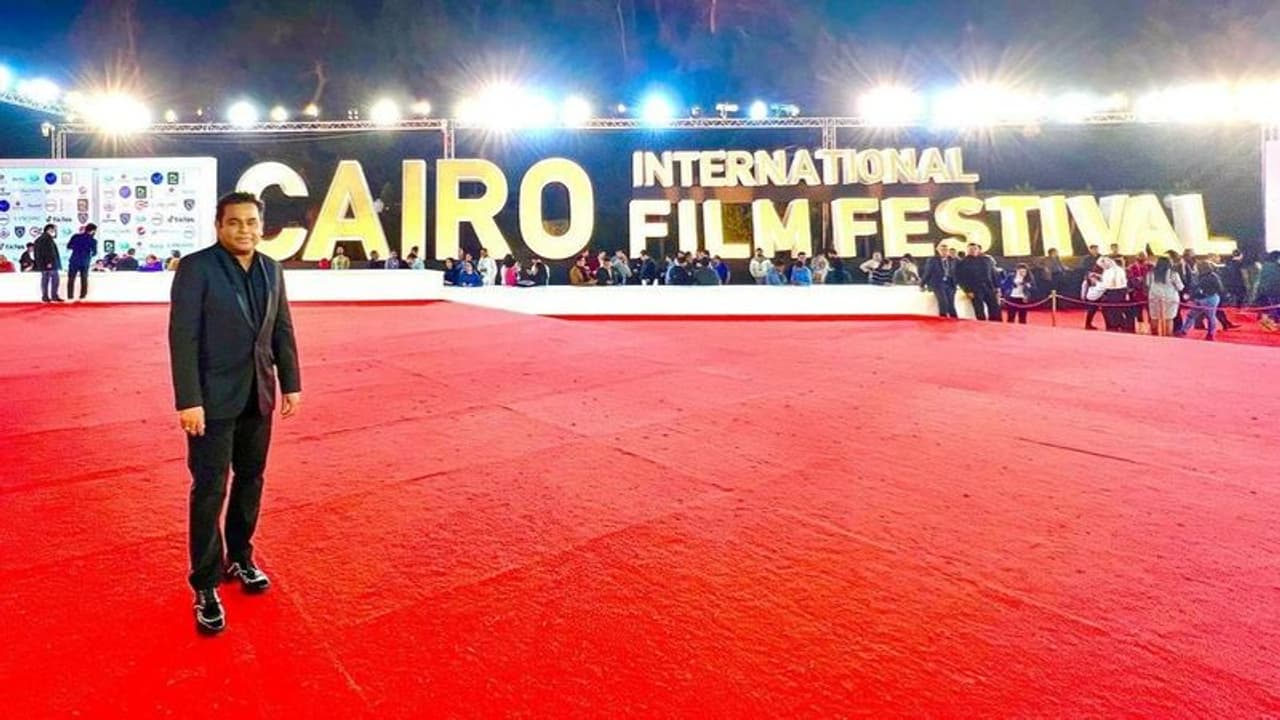 AR Rahman : "சர்வதேச அளவில் புகழ்பெற்ற இந்திய இசையமைப்பாளர் ஏஆர் ரஹ்மான்" ; கௌரவ விருது வழங்கிய துபாய் CIFF AR Rahman : "சர்வதேச அளவில் புகழ்பெற்ற இந்திய இசையமைப்பாளர் ஏஆர் ரஹ்மான்" ; கௌரவ விருது வழங்கிய துபாய் CIFF