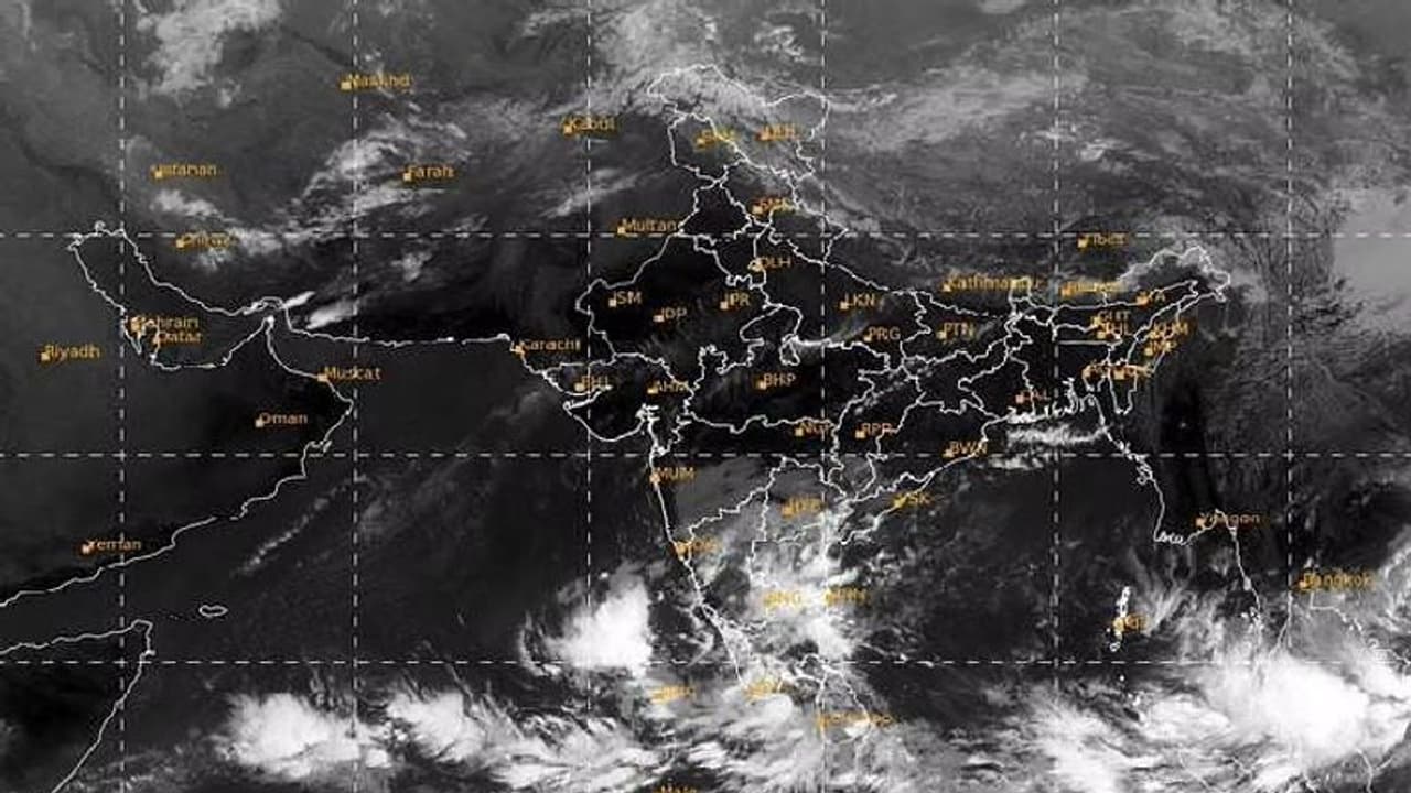 Tamilnadu Rain : உருவாகிறது ”புயல்”..? தழிழகத்திற்கு தொடர்ந்து மழைக்கு வாய்ப்பு...! Tamilnadu Rain : உருவாகிறது ”புயல்”..? தழிழகத்திற்கு தொடர்ந்து மழைக்கு வாய்ப்பு...!
