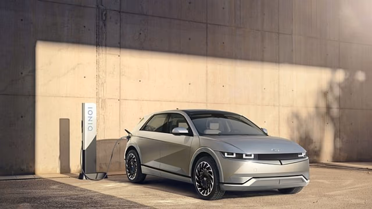 Hyundai's IONIQ 5 named 2022 'German Car of the Year' Hyundai's IONIQ 5 named 2022 'German Car of the Year'