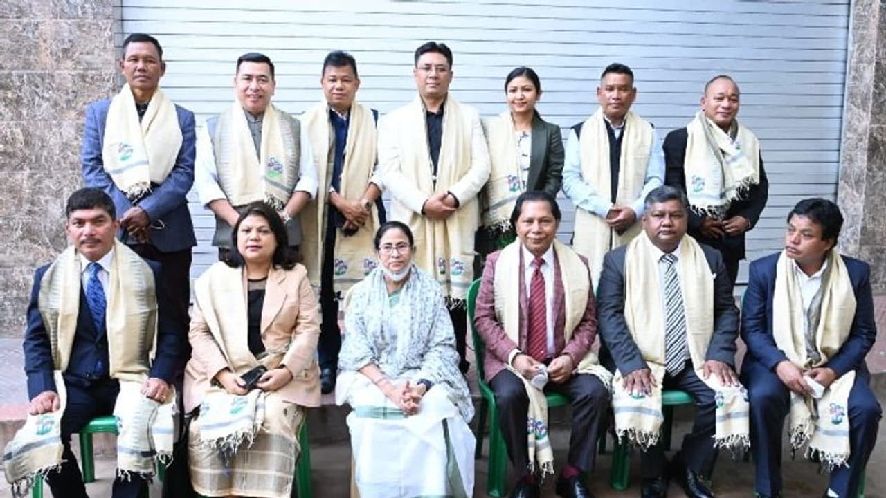 Meghalaya TMC: মেঘালয়ার তৃণমূল নেতাদের শুভেচ্ছা মমতার, দলের সভাপতি চার্লস পিনগ্রোপ