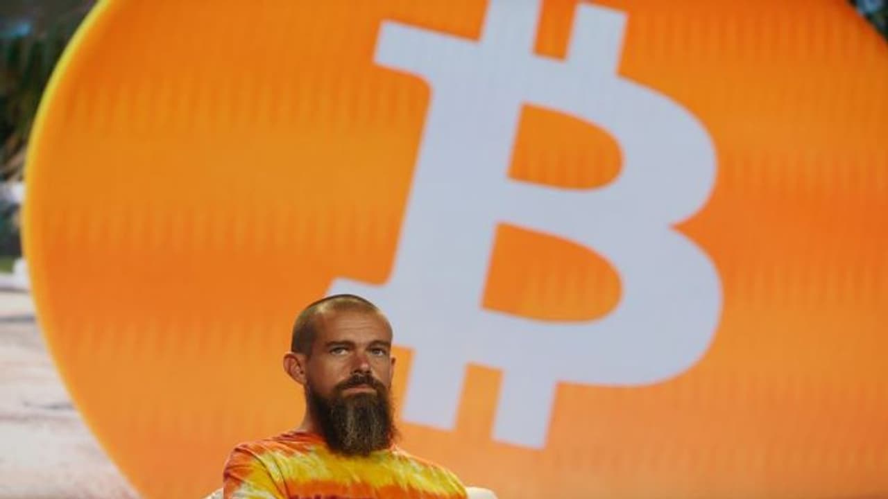 Jack Dorsey के एक फैसले से Bitcoin Price में 2 फीसदी की गिरावट, Shiba Inu में 25 फीसदी का उछाल Jack Dorsey के एक फैसले से Bitcoin Price में 2 फीसदी की गिरावट, Shiba Inu में 25 फीसदी का उछाल
