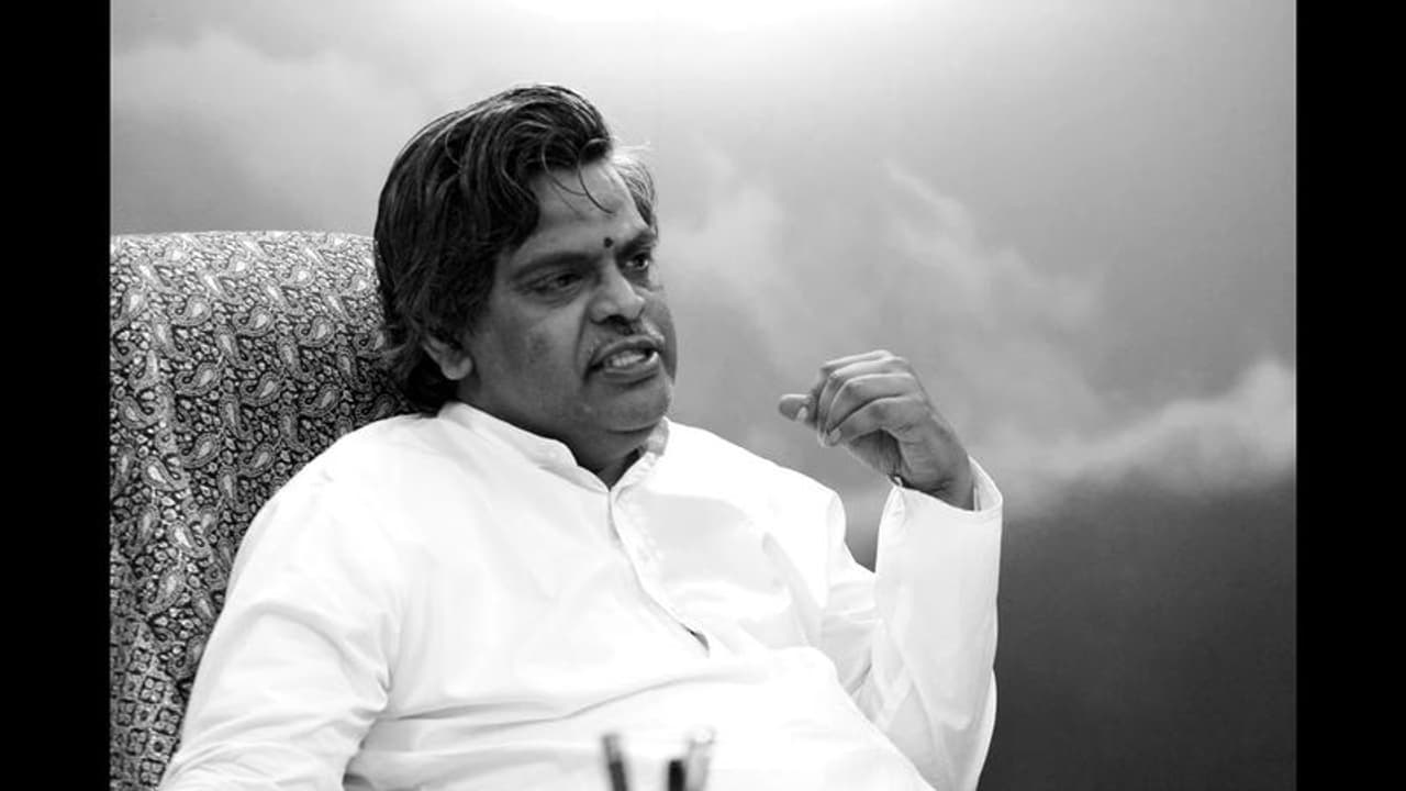 Sirivennela: సిరివెన్నెల మృతికి కారణం ఇదే, 50 శాతం ఊపిరితిత్తులతోనే.. కిమ్స్ ఎండీ Sirivennela: సిరివెన్నెల మృతికి కారణం ఇదే, 50 శాతం ఊపిరితిత్తులతోనే.. కిమ్స్ ఎండీ