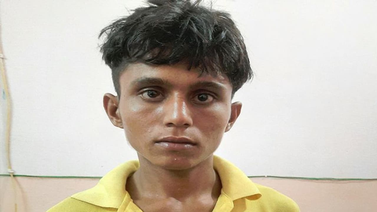 महिला की हत्या के बाद शव के साथ रेप करने वाले हैवान को फांसी की सजा, जज बोले ये सामज के लिए बड़ा खतरा था.. महिला की हत्या के बाद शव के साथ रेप करने वाले हैवान को फांसी की सजा, जज बोले ये सामज के लिए बड़ा खतरा था..