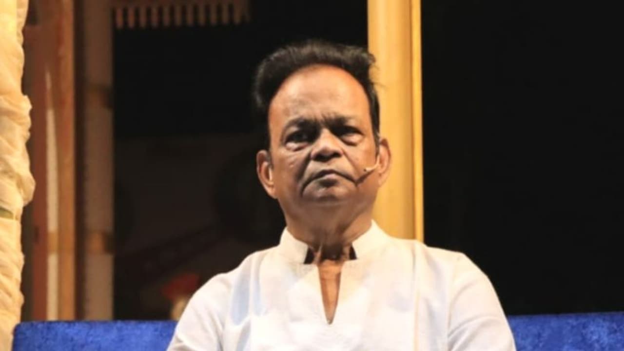 மாணவிகளுக்கு பாலியல் தொல்லை.. சிவசங்கர் பாபாவுக்கு அடுக்கடுக்கான கண்டிஷன் போட்டு ஜாமீன் வழங்கிய கோர்ட்..! மாணவிகளுக்கு பாலியல் தொல்லை.. சிவசங்கர் பாபாவுக்கு அடுக்கடுக்கான கண்டிஷன் போட்டு ஜாமீன் வழங்கிய கோர்ட்..!