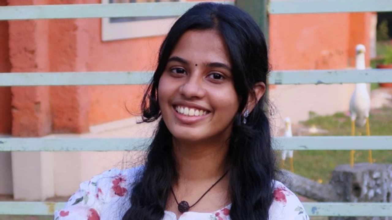 Fulbright Scholarship : കാലിക്കറ്റ് യൂണിവേഴ്സിറ്റിയിലെ വിദ്യാര്ഥിനിക്ക് ഫുള്ബ്രൈറ്റ് ഫെലോഷിപ്പ് Fulbright Scholarship : കാലിക്കറ്റ് യൂണിവേഴ്സിറ്റിയിലെ വിദ്യാര്ഥിനിക്ക് ഫുള്ബ്രൈറ്റ് ഫെലോഷിപ്പ്