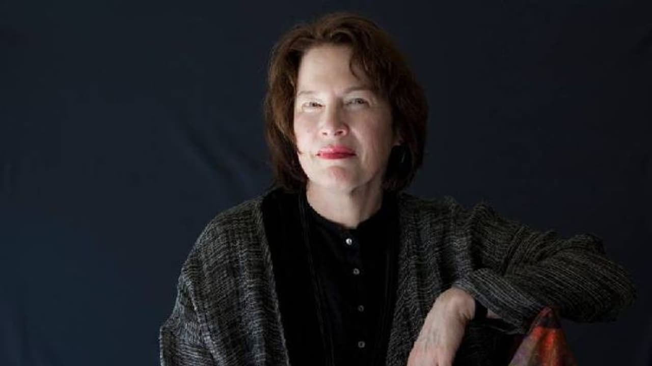 Alice Sebold : തന്റെ ബലാത്സംഗപരാതിയിൽ നിരപരാധി അകത്തുകിടന്നത് 16 വർഷം, മാപ്പ് പറഞ്ഞ് എഴുത്തുകാരി Alice Sebold : തന്റെ ബലാത്സംഗപരാതിയിൽ നിരപരാധി അകത്തുകിടന്നത് 16 വർഷം, മാപ്പ് പറഞ്ഞ് എഴുത്തുകാരി