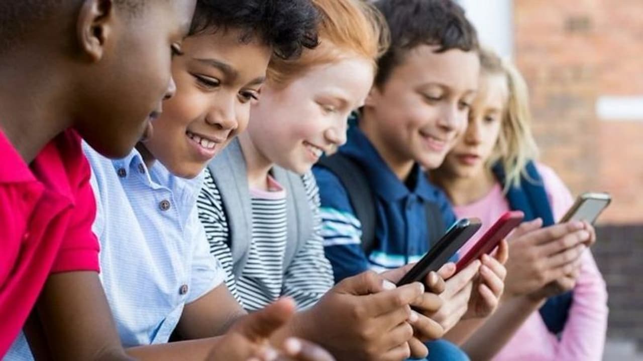 Youngest Father : ಆಟವಾಡೋ ವಯಸ್ಸಿಗೆ ತಂದೆಯಾಗಿದ್ದಾರೆ ಈ ಮಕ್ಕಳು!