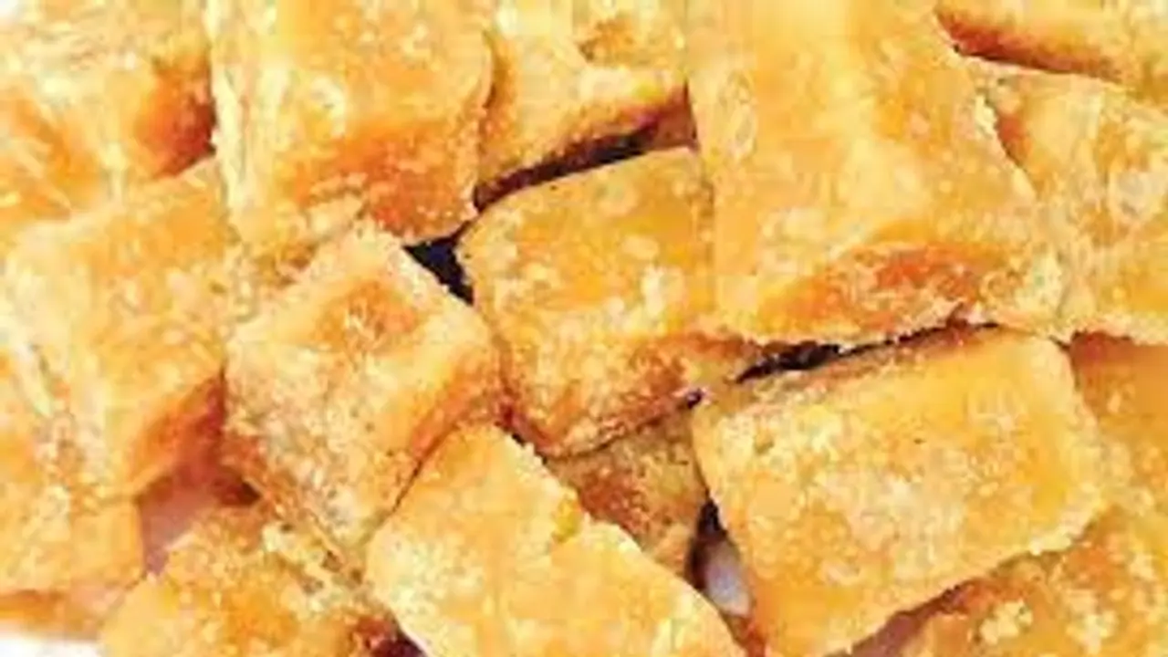 ঋতু পরিবর্তনের সময় সর্দি কাশির সমস্যা থেকে মুক্তি পেতে গুড় খান, রইল গুড়ের পাঁচটি গুণের হদিশ ঋতু পরিবর্তনের সময় সর্দি কাশির সমস্যা থেকে মুক্তি পেতে গুড় খান, রইল গুড়ের পাঁচটি গুণের হদিশ