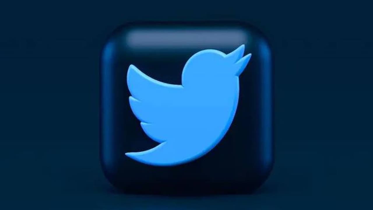 Twitter : CEO வாக பொறுப்பேற்ற உடனே டுவிட்டரில் அதிரடி மாற்றத்தை கொண்டுவந்த பராக் அகர்வால்