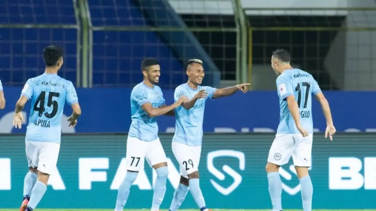 ISL 2021, থমকে গেল এটিকে মোহনবাগানের বিজয় রথ, মুম্বইয়ের বিরুদ্ধে হার ৫ ১ গোলে ISL 2021, থমকে গেল এটিকে মোহনবাগানের বিজয় রথ, মুম্বইয়ের বিরুদ্ধে হার ৫ ১ গোলে