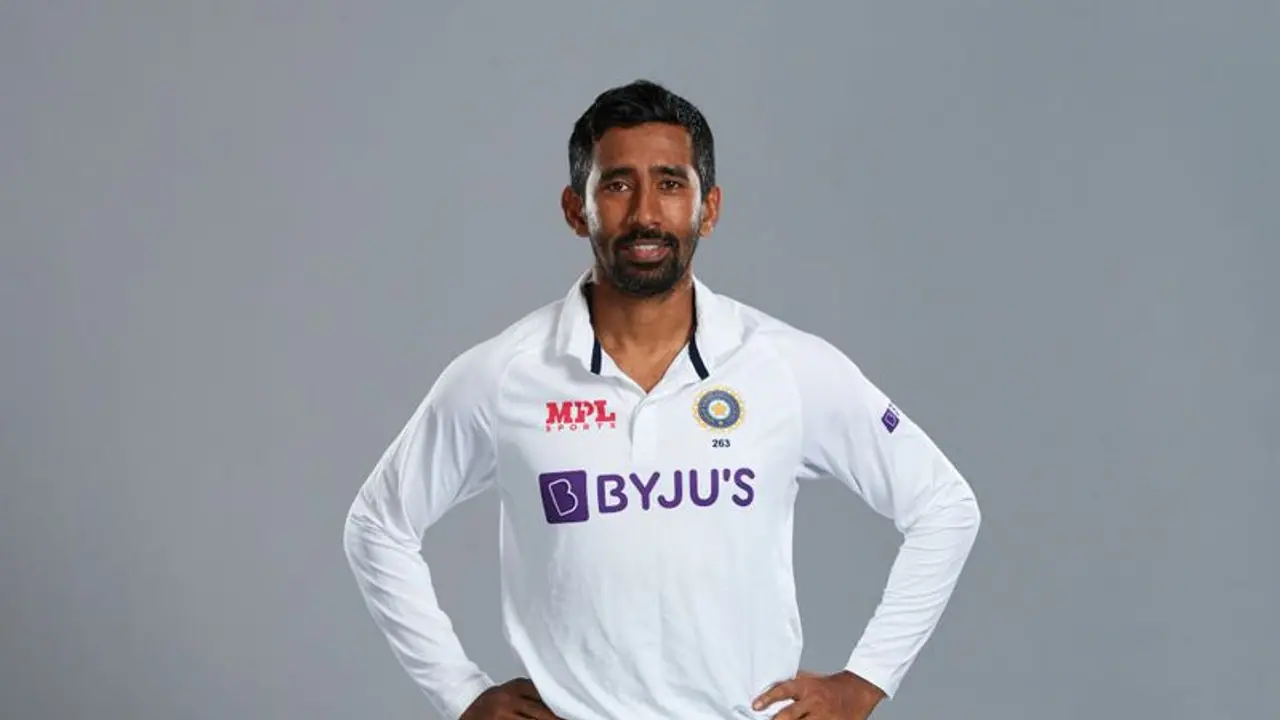 Wriddhiman Saha: ഭീഷണിപ്പെടുത്തിയ മാധ്യമപ്രവർത്തകന്റെ പേര് പറയില്ലെന്ന് സാഹ; ട്വിസ്റ്റിന് പിന്നില്? Wriddhiman Saha: ഭീഷണിപ്പെടുത്തിയ മാധ്യമപ്രവർത്തകന്റെ പേര് പറയില്ലെന്ന് സാഹ; ട്വിസ്റ്റിന് പിന്നില്?