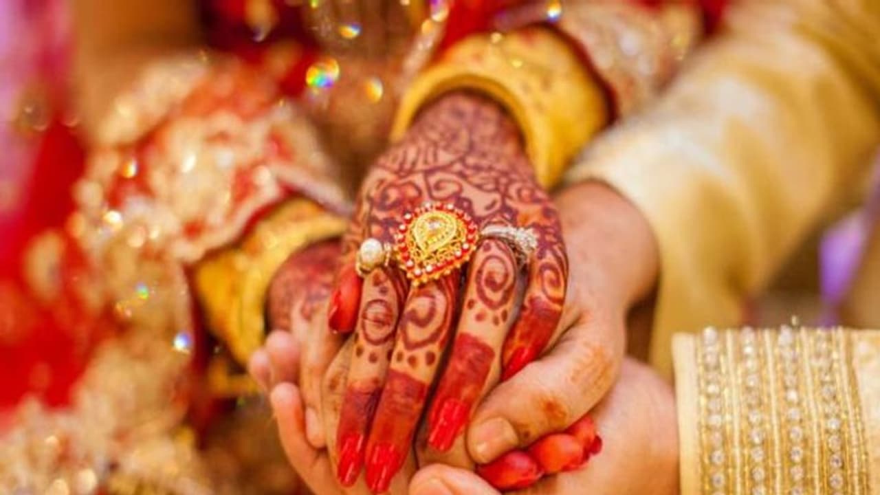 Minimum age for marriage of girls to go up from 18 to 21; Cabinet passes Bill