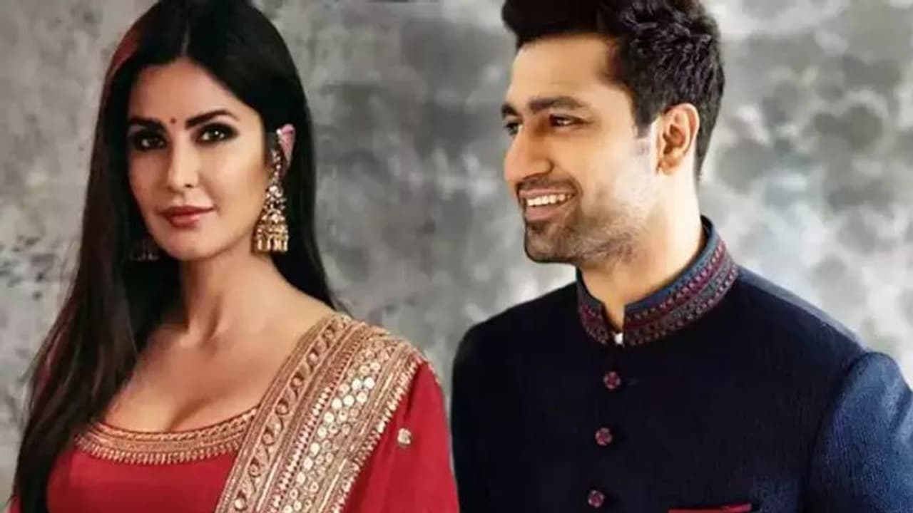 कैटरीना विकी कौशल की शादी में आने वाले मेहमानों ने साइन किया NDA क्लॉज, इन शर्तों से मेहमान भी परेशान! कैटरीना विकी कौशल की शादी में आने वाले मेहमानों ने साइन किया NDA क्लॉज, इन शर्तों से मेहमान भी परेशान!