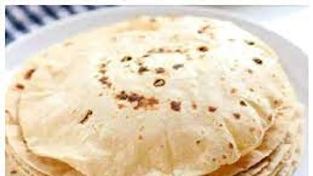 Kitchen Hacks: ದುಂಡಗಿನ ಉಬ್ಬಿದ ಚಪಾತಿ ಬೇಕೆಂದ್ರೆ ಹೀಗೆ ಮಾಡಿ Kitchen Hacks: ದುಂಡಗಿನ ಉಬ್ಬಿದ ಚಪಾತಿ ಬೇಕೆಂದ್ರೆ ಹೀಗೆ ಮಾಡಿ