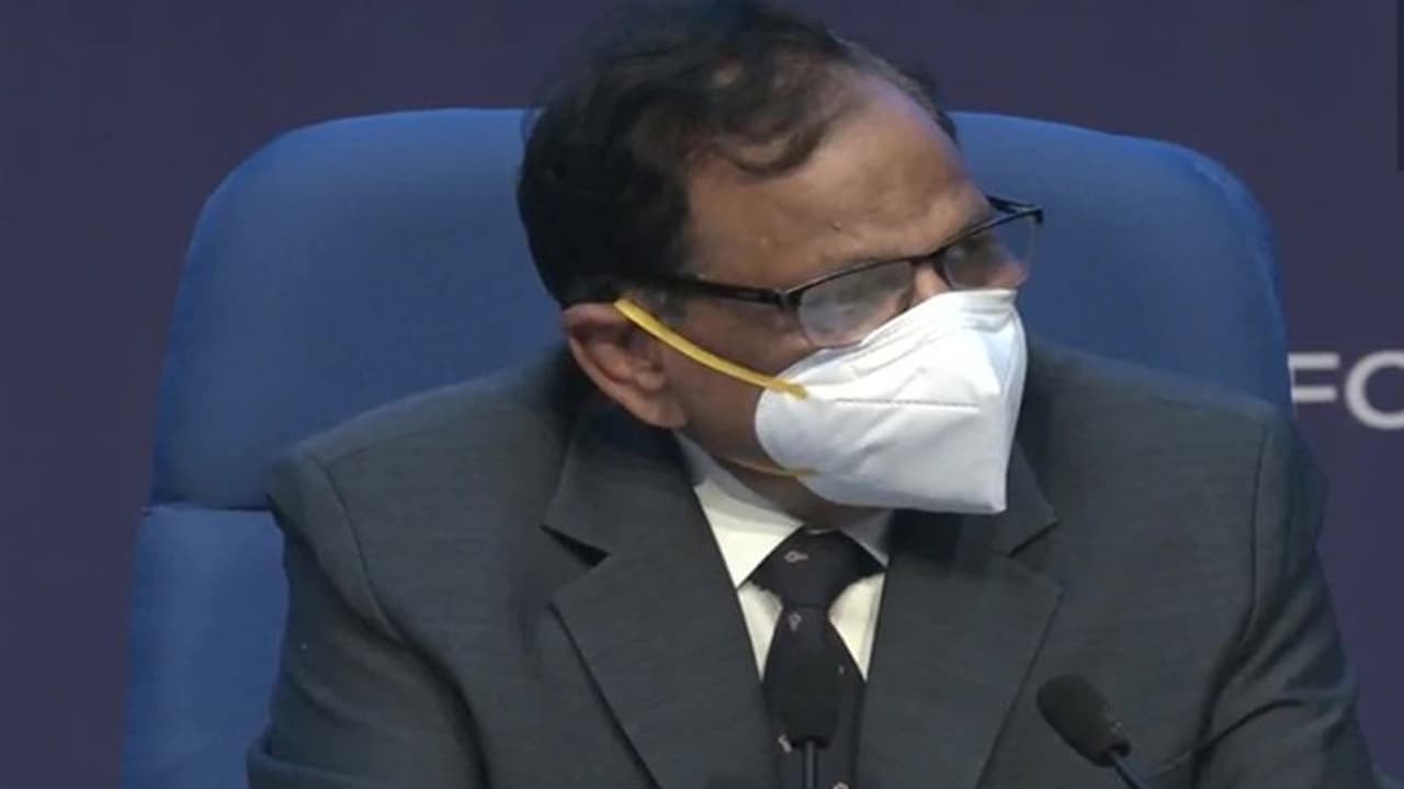 Omicron update :जयपुर में विदेशी समेत 4 मरीज मिले, बदलते पैटर्न को बारीकी के साथ जांच रहा स्वास्थ्य मंत्रालय Omicron update :जयपुर में विदेशी समेत 4 मरीज मिले, बदलते पैटर्न को बारीकी के साथ जांच रहा स्वास्थ्य मंत्रालय