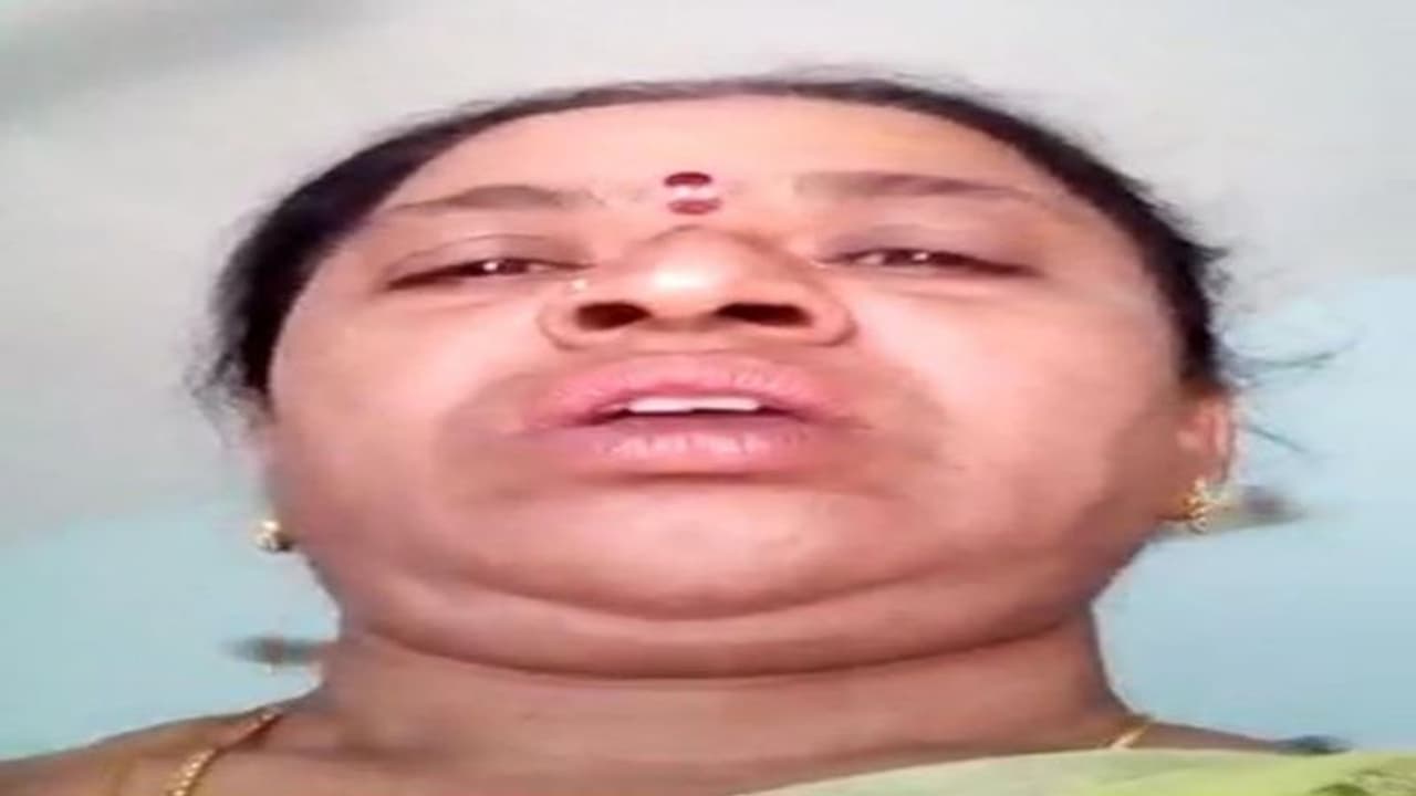 ముగ్గురు పిల్లల తల్లిపై లైంగిక వేధింపులు... సెల్ఫీ వీడియో తీసుకుని ఆత్మహత్య (వీడియో)