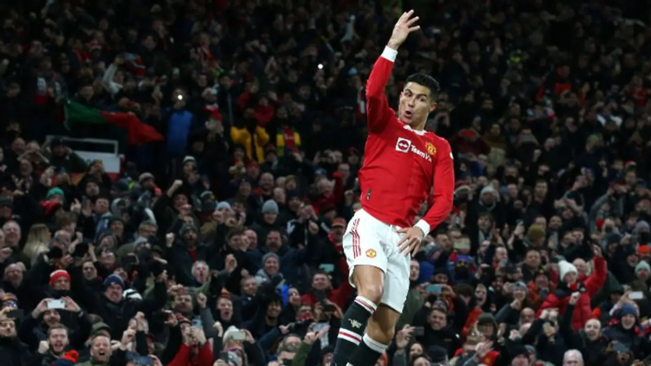 గోవాలో సాకర్ దిగ్గజం క్రిస్టియానో రొనాల్డో విగ్రహం.. వ్యతిరేకిస్తున్నవారికి రాష్ట్ర మంత్రి ఘాటు రిప్లై