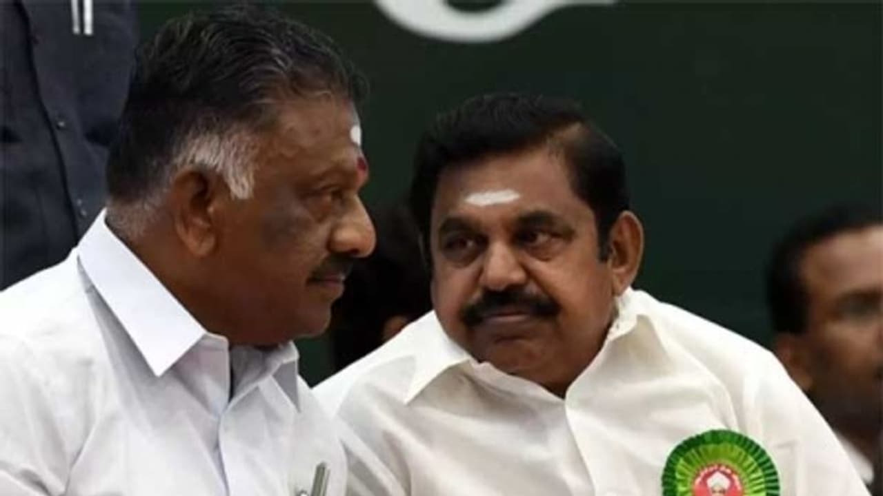 துரோகம் செய்வது 'அதிமுக' தான்.. நாங்க தப்பிச்சிட்டோம்..ஆனா பாஜக..? பாமக திலகபாமா அதிரடி துரோகம் செய்வது 'அதிமுக' தான்.. நாங்க தப்பிச்சிட்டோம்..ஆனா பாஜக..? பாமக திலகபாமா அதிரடி