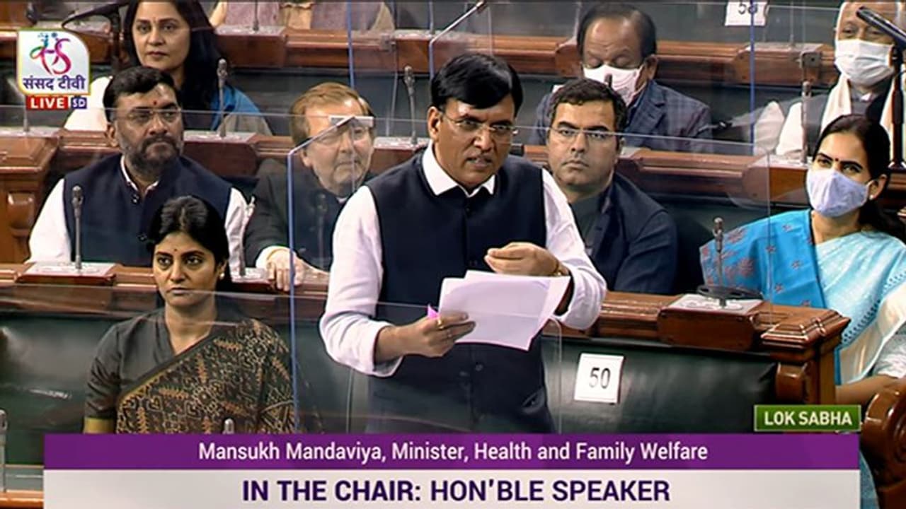 Covid 19 : कभी वैक्सीन के रिसर्च अप्रूवल में लगते थे 3 साल, हेल्थ मिनिटस्टर ने बताया, कैसे 1 साल में दिया टीका Covid 19 : कभी वैक्सीन के रिसर्च अप्रूवल में लगते थे 3 साल, हेल्थ मिनिटस्टर ने बताया, कैसे 1 साल में दिया टीका