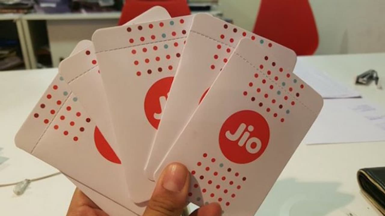 Reliance Jio 5G ಟೆಸ್ಟ್ ಮಾಹಿತಿ ಲೀಕ್: 4Gಗಿಂತ 8 ಪಟ್ಟು ವೇಗದ ಡೌನ್ಲೋಡ್ ಸ್ಪೀಡ್! Reliance Jio 5G ಟೆಸ್ಟ್ ಮಾಹಿತಿ ಲೀಕ್: 4Gಗಿಂತ 8 ಪಟ್ಟು ವೇಗದ ಡೌನ್ಲೋಡ್ ಸ್ಪೀಡ್!