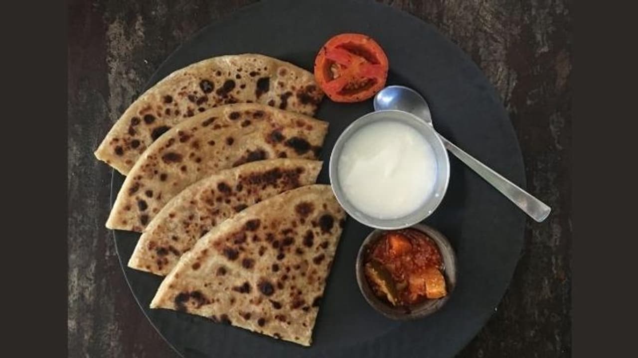 Health Tips: सर्दियों मे इन चीजों का सेवन बढ़ा सकता है आपका वजन, जानें कौन से हैं वो फूड्स