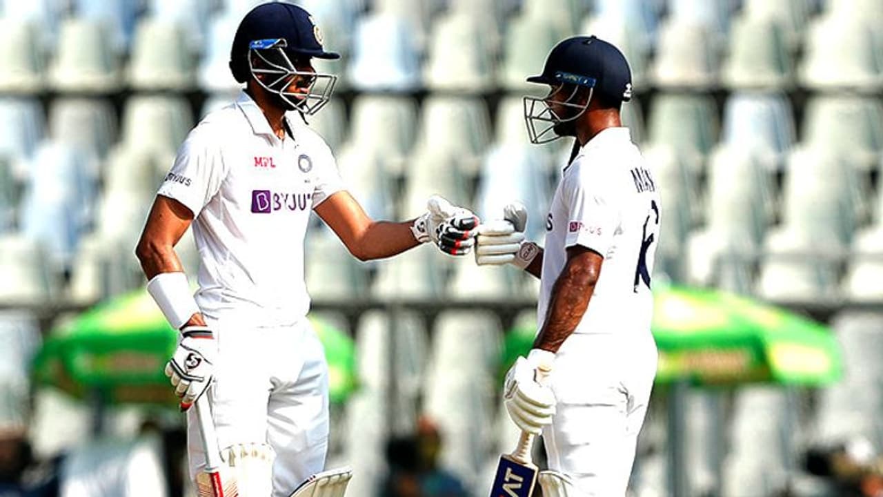 IND vs NZ : മായങ്കിന് ഫിഫ്റ്റി, അക്സര് വെടിക്കെട്ട്, മുംബൈ ടെസ്റ്റില് കിവീസിന് 540 റണ്സ് വിജയലക്ഷ്യം IND vs NZ : മായങ്കിന് ഫിഫ്റ്റി, അക്സര് വെടിക്കെട്ട്, മുംബൈ ടെസ്റ്റില് കിവീസിന് 540 റണ്സ് വിജയലക്ഷ്യം