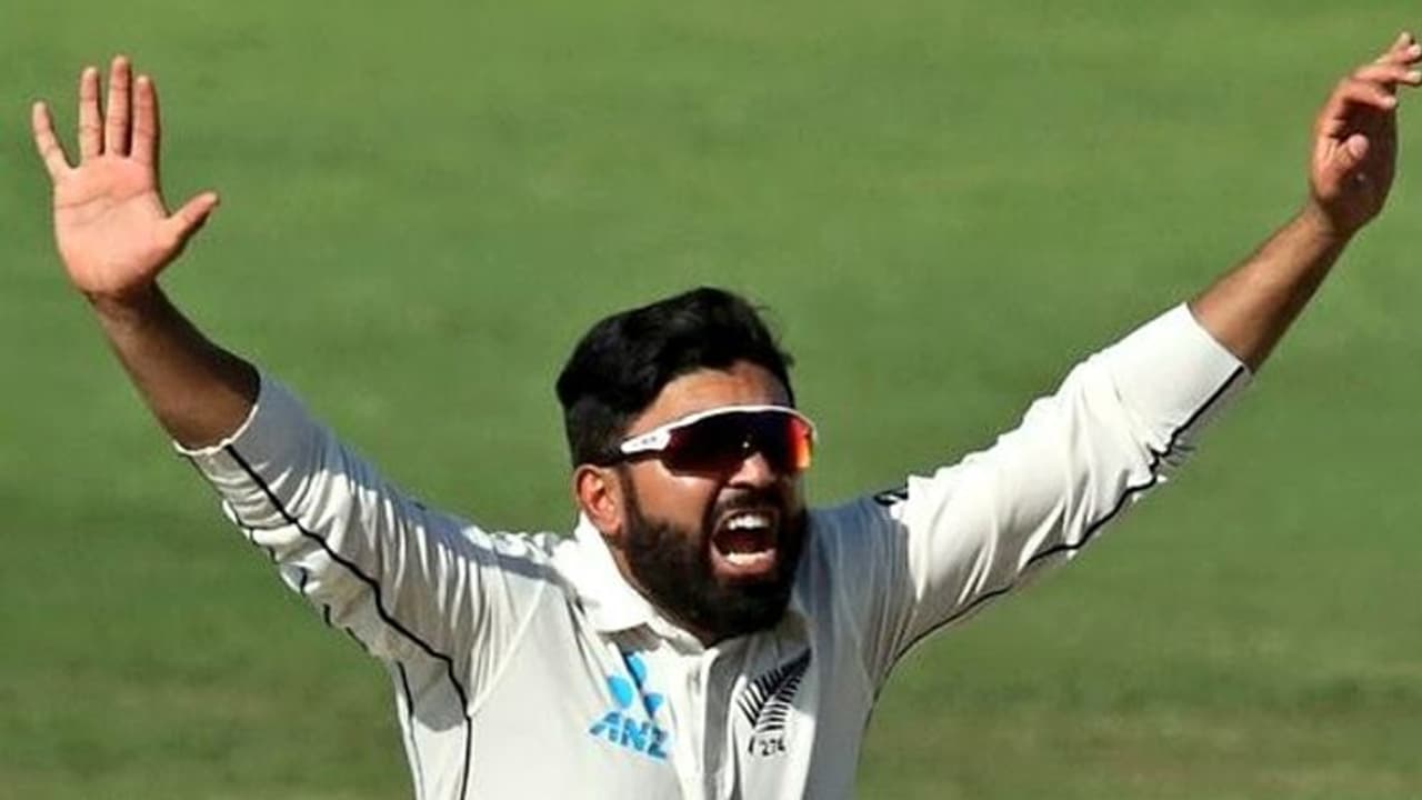 Ajaz Patel: एक ही पारी में 10 विकेट लेने वाले गेंदबाज को अपने ही देश ने दिया 'दर्द', व्यक्त की निराशा Ajaz Patel: एक ही पारी में 10 विकेट लेने वाले गेंदबाज को अपने ही देश ने दिया 'दर्द', व्यक्त की निराशा