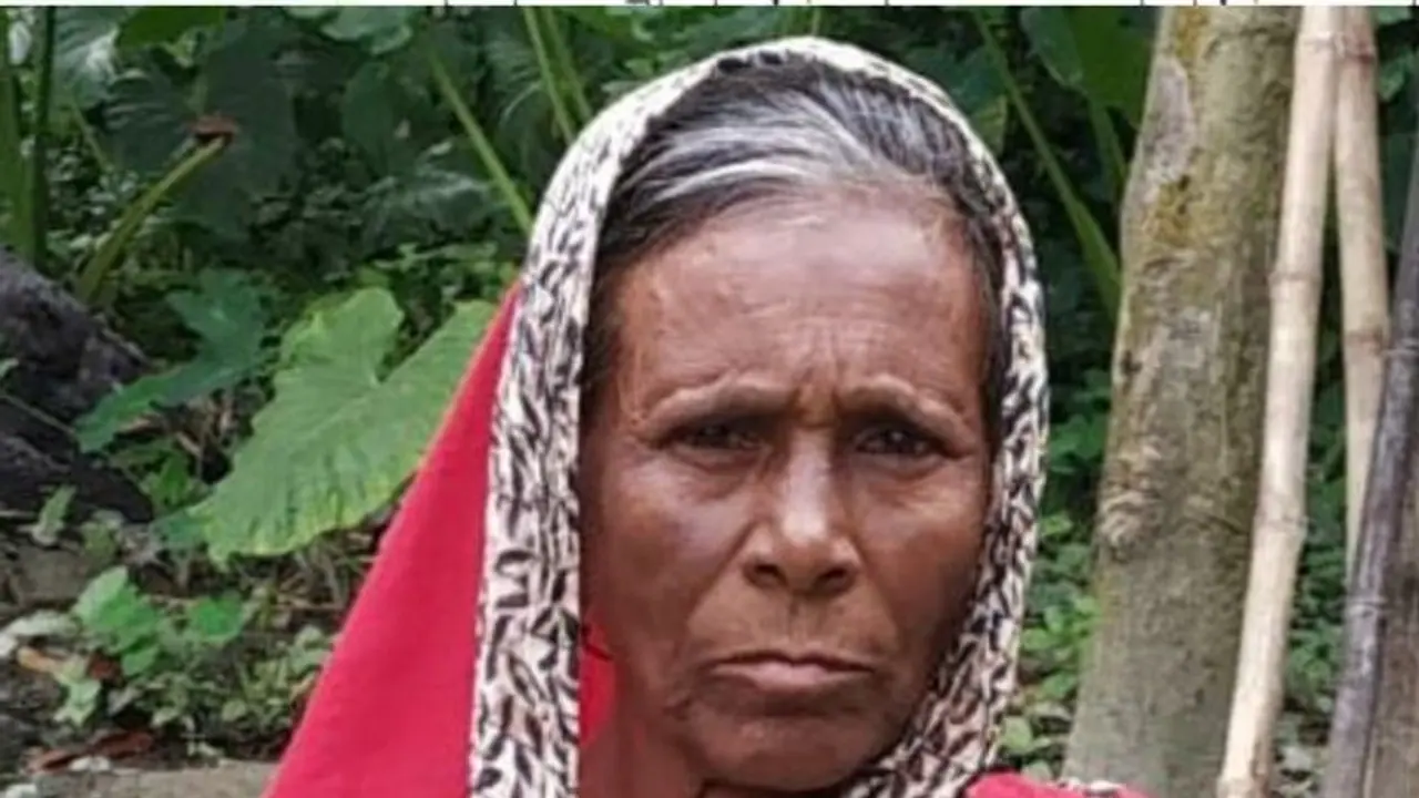 Widow Pension: জীবিত থেকেও 'মৃত', গবেষেক ছাত্রকে নিয়ে এক মহিলা বিধবা ভাতা আদায়ের লড়াই Widow Pension: জীবিত থেকেও 'মৃত', গবেষেক ছাত্রকে নিয়ে এক মহিলা বিধবা ভাতা আদায়ের লড়াই