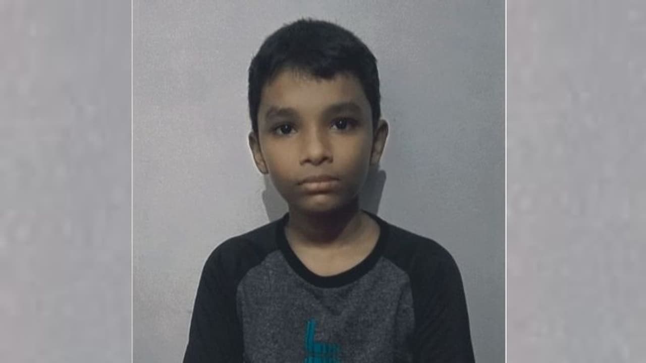 കോഴിക്കോട്ട് പുഴയിൽ കുളിക്കുന്നതിനിടെ വിദ്യാർത്ഥി മുങ്ങി മരിച്ചു കോഴിക്കോട്ട് പുഴയിൽ കുളിക്കുന്നതിനിടെ വിദ്യാർത്ഥി മുങ്ങി മരിച്ചു