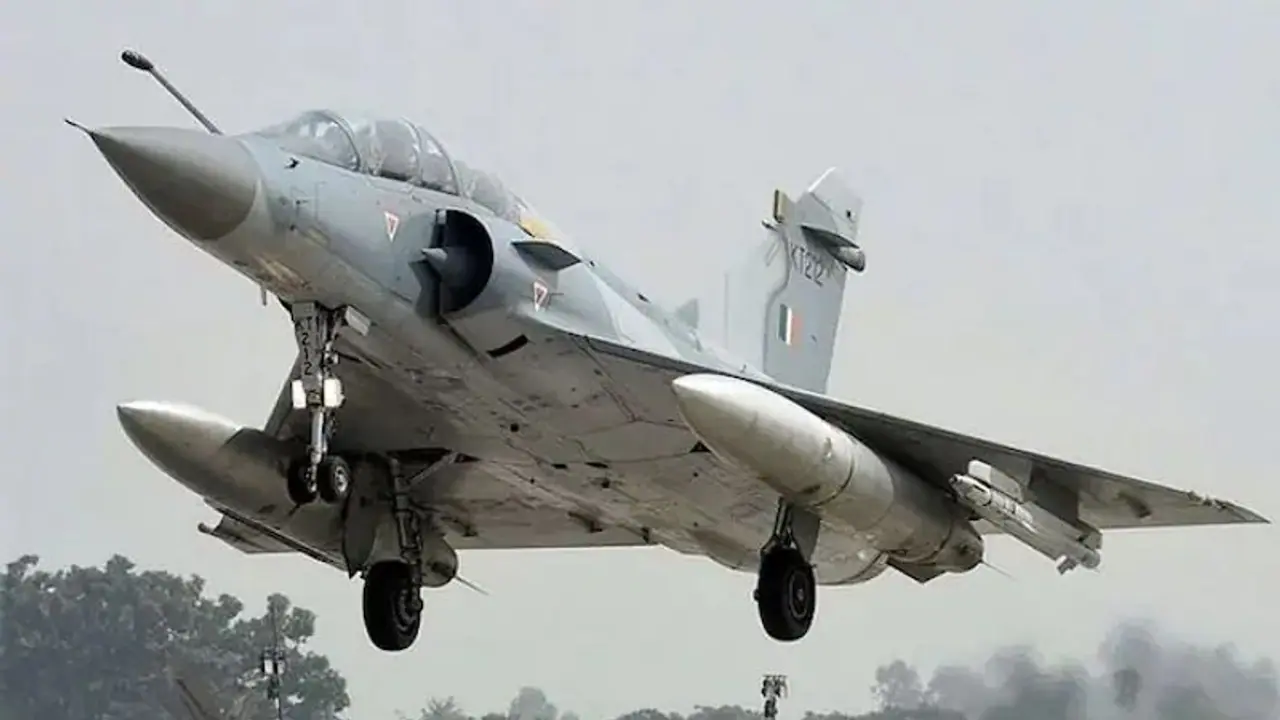 Uttar Pradesh Police recover Mirage fighter jet's tyre stolen from trailer amid traffic jam
