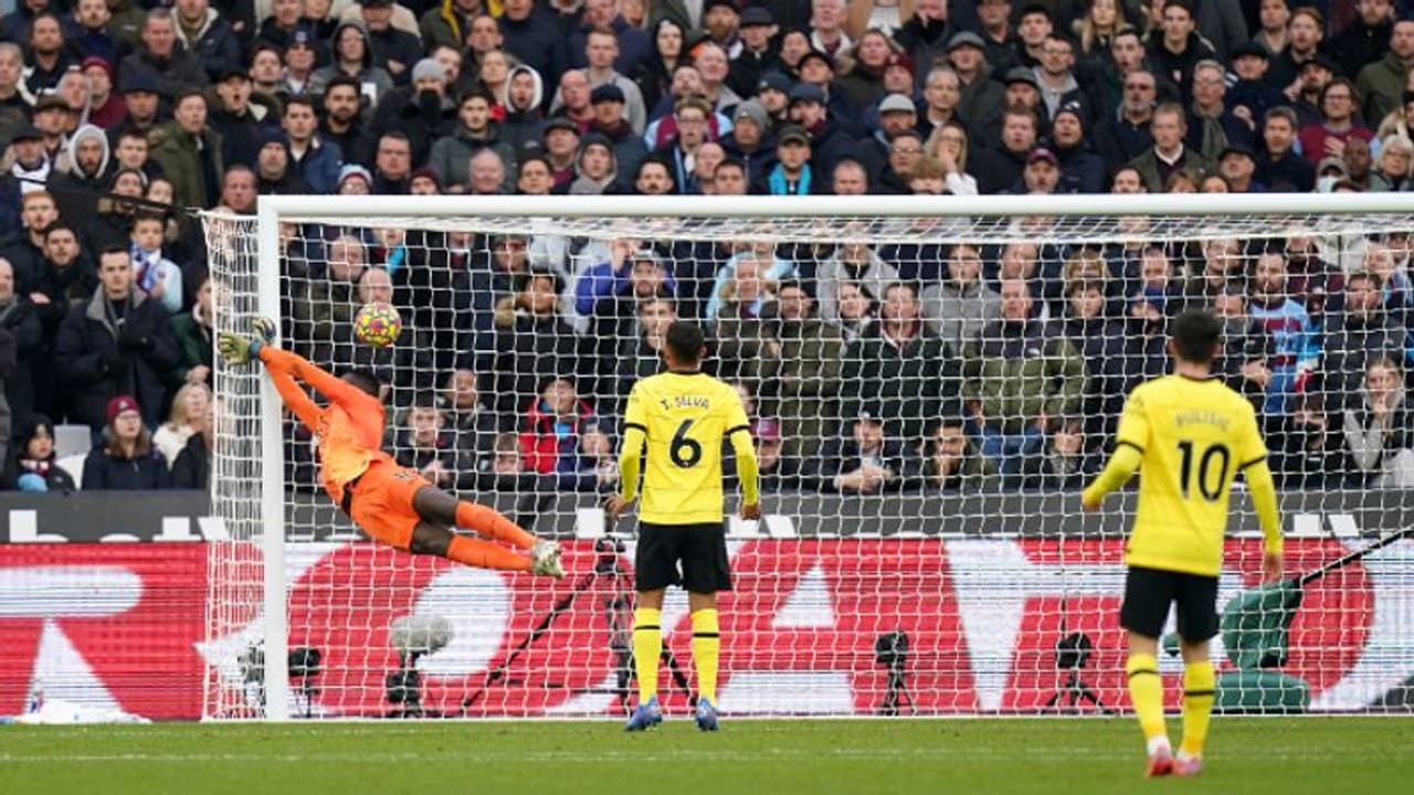 EPL : മാഞ്ചസ്റ്റർ സിറ്റി തലപ്പത്ത്; ചെൽസിക്ക് ബ്രേക്കിട്ട് വെസ്റ്റ് ഹാം, നാടകീയ ജയവുമായി ലിവര്പൂള് EPL : മാഞ്ചസ്റ്റർ സിറ്റി തലപ്പത്ത്; ചെൽസിക്ക് ബ്രേക്കിട്ട് വെസ്റ്റ് ഹാം, നാടകീയ ജയവുമായി ലിവര്പൂള്