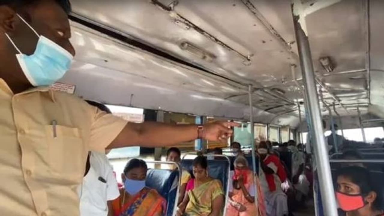 அறிவில்லையா.! பாய்ந்த கலெக்டர்.. அதிர்ந்த மக்கள்.. அறிவில்லையா.! பாய்ந்த கலெக்டர்.. அதிர்ந்த மக்கள்..