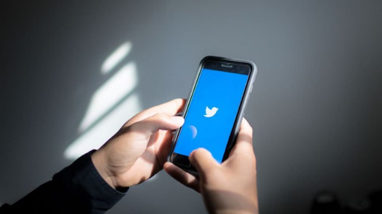 Twitter पर आ गया कमाल का फीचर, अब बोलकर कर पाएंगे Tweet, इन स्टेप को करें फॉलो