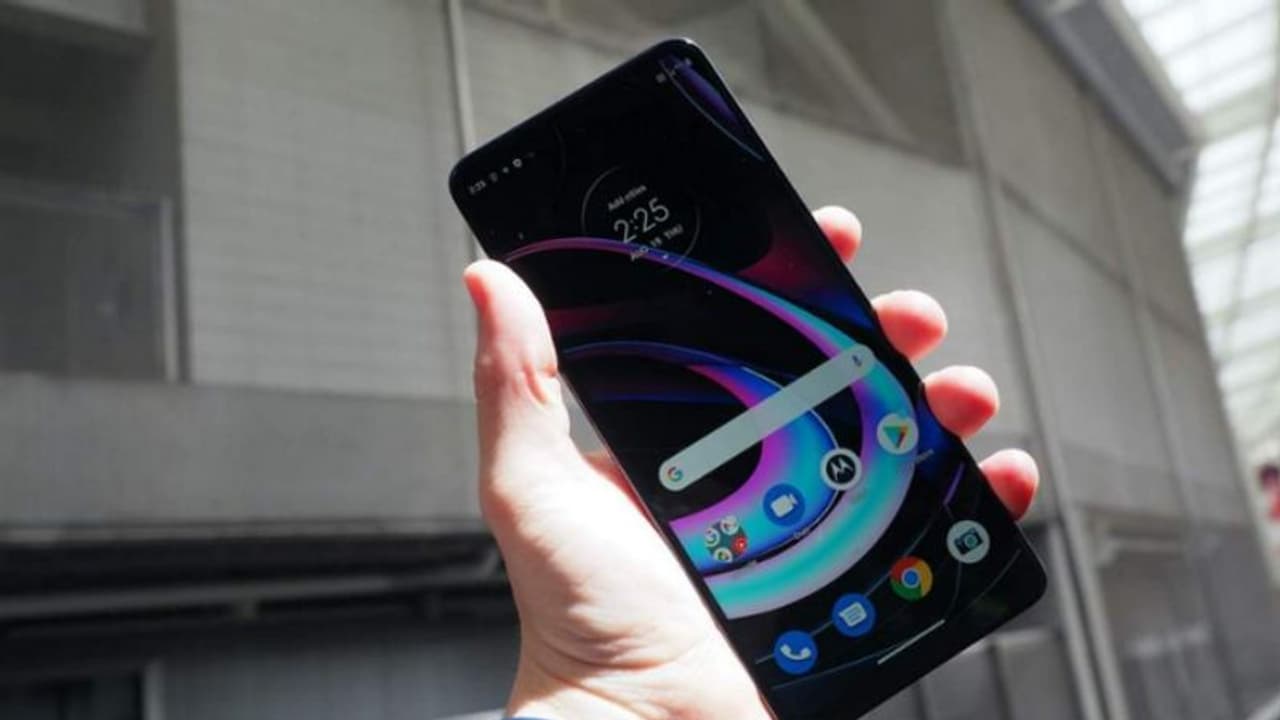 अगले साल Motorola लॉन्च करेगा दो सबसे धाकड़ स्मार्टफोन, सबसे पॉवरफुल प्रोसेसर से होगा लैस